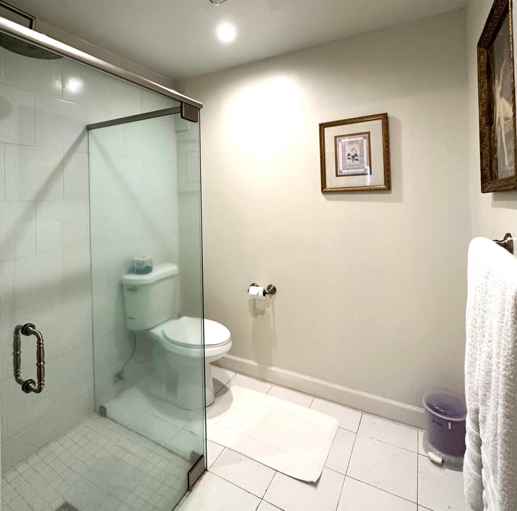Amethyst Garden Bed & Breakfast Савана Екстериор снимка