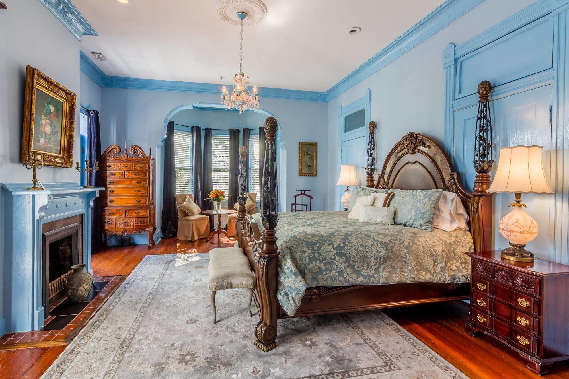 Amethyst Garden Bed & Breakfast Савана Екстериор снимка