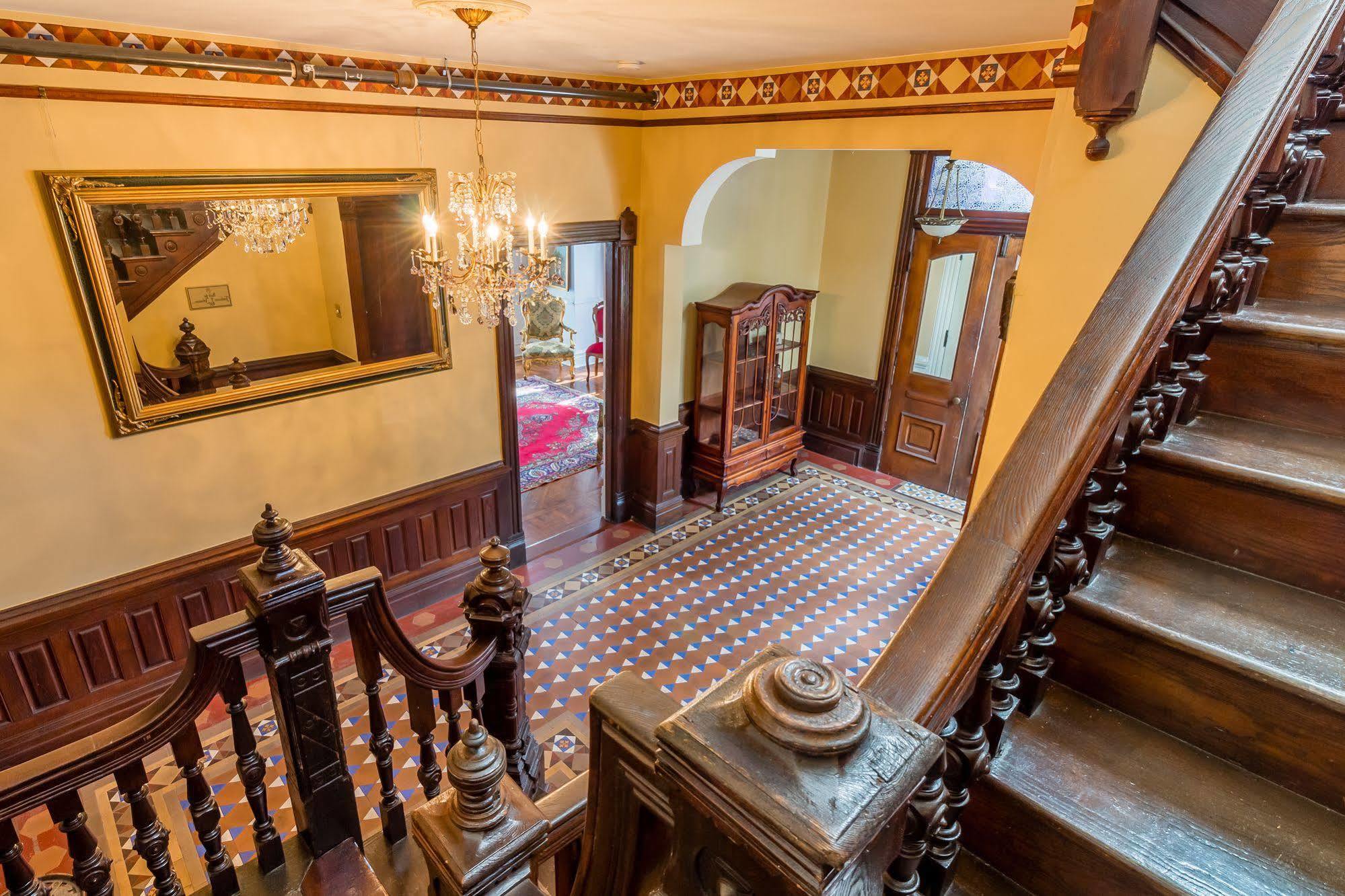 Amethyst Garden Bed & Breakfast Савана Екстериор снимка